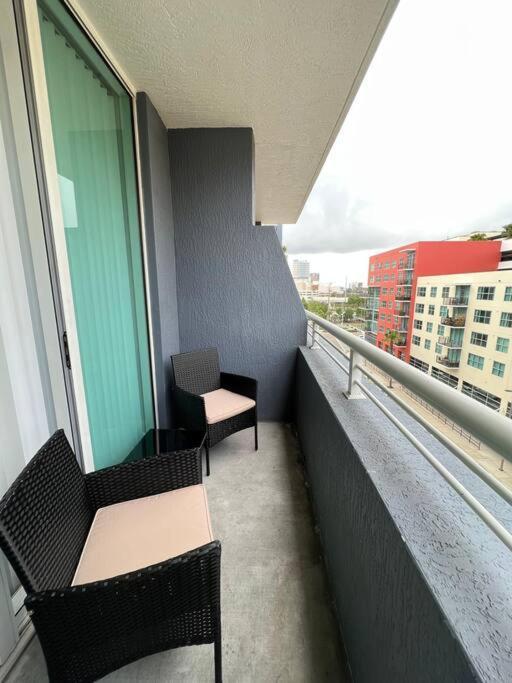 Appartement 3 Min To Dt And Amalie Arena - Cozy 1br - Pool *