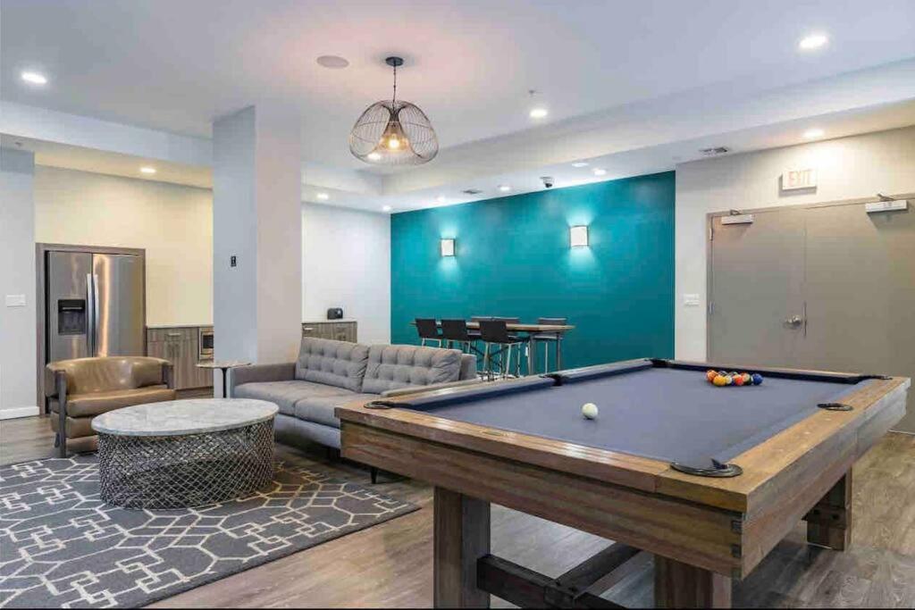 3 Min To Dt And Amalie Arena - Cozy 1br - Pool Appartement Tampa